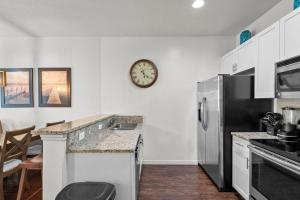 3 BD 2 BA Lucaya Village 20-107