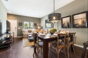 3 BD 2 BA Lucaya Village 2-107