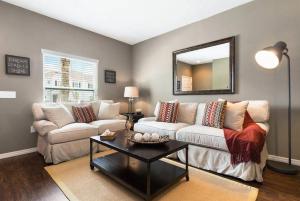 3 BD 2 BA Lucaya Village 2-107