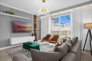 4 Bedrooms 3 Bathrooms Storey Lake 4351 Sl