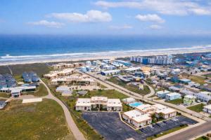 11th Street Beach Retreat Walk to Sand Golf Cart Zone