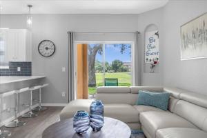 4 Bedrooms 3 Bathrooms Regal Palms 331 Ma