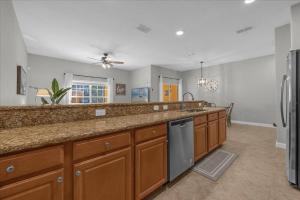 4 Bedrooms 3 Bathrooms Paradise 2913BP