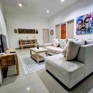 Peaceful 3BR Villa Near Beaches & Nature
