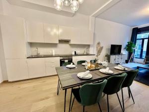 Antwerp Retreat with Kosher Kitchen