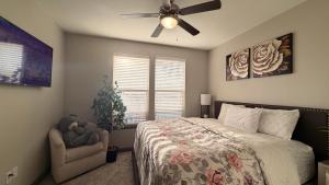 Cozy Corner Addison Central