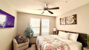 Cozy Corner Addison Central