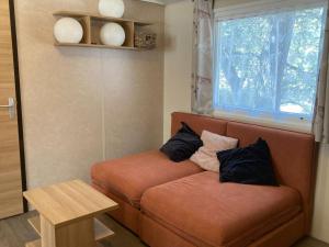 Mobil home, clim, animaux OK - 6 pers. - API-1-52-2248