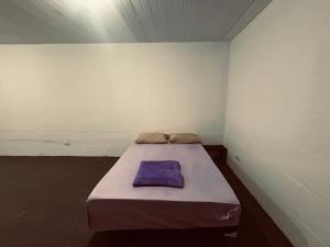 O quarto casal individual
