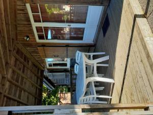 Chalet à Pleaux, animaux OK - 6 pers. - API-1-52-2264