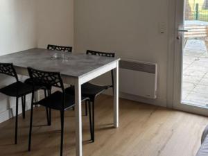 Appartement accueillant, animaux OK - 4 pers. - API-1-52-2265