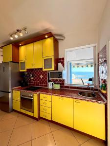 Sea View Apartment with Terrace&Parking