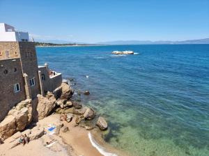 Apartamento de 3 habitaciones con terraza panorámica, cerca de la playa en LEscala - HISP-236-34