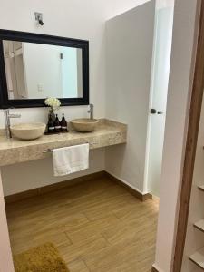 Residencia de lujo con jacuzzi y cancha de padel Seguridad 24h