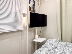 Efficient & Elegant Petit Nook, Free OTT, near Shinjuku
