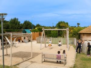 Mobil-home confortable - 4 pers. - API-1-52-2346