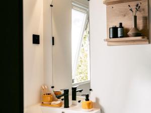 Mobil-home accueillant, animaux permis - 4 pers. - API-1-52-2370