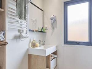 Mobil-home pour 2 pers. - API-1-52-2360