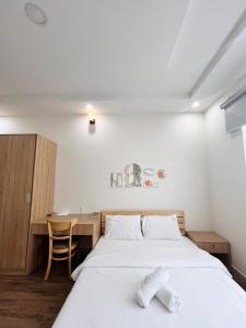 Cozy Studio with River Views in Vibrant Thao Dien R03
