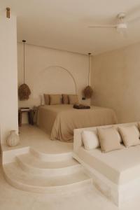 CASA ULU Boutique Hotel - Uluwatu, Adult-only, 6 min to Nyang Nyang beach