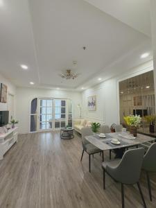 Luxury Serviced Apartments in Vinhomes Time City- Mami Housing