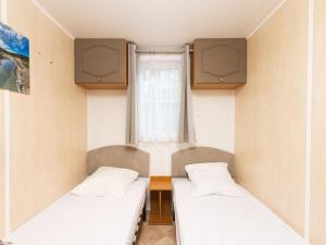 Mobil home avec clim - 6 pers. - API-1-52-2465