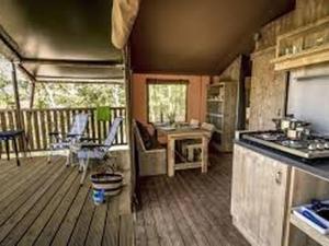 Bungalow toilé confortable - 4 pers. - API-1-52-2430
