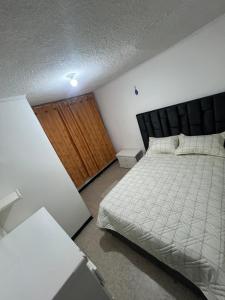 Apartamento amplio, parqueadero y excelente ubicación en Bogotá