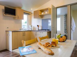Mobil home - animaux admis - 4 pers. - API-1-52-2525
