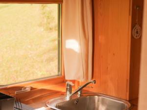 Cabane cosy pour 2 avec jacuzzi - API-1-52-2485