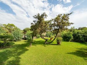 Charming Villa with Patio & Lush Garden img25