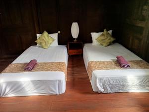 Svarga Uma Cottage - Unwind Amidst Bali Starling Sanctuary