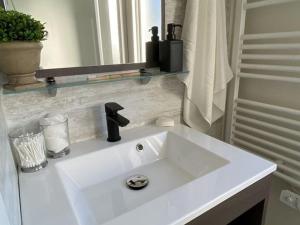 Mobil home confortable - 4 pers. - API-1-52-2551