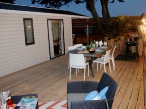 Mobil-home accueillant avec TV - 4 pers. - API-1-52-2567