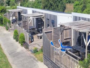 Mobil-home accueillant, animaux admis - 4 pers. - API-1-52-2587