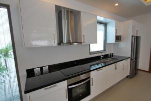 Ya Nui Beach Villas