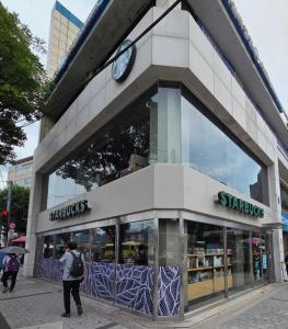 합법 도심속 조용한 힐링 스테이 무료주차, 최대7인 ,연신내 GTX-a로 서울역4분