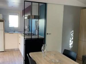 Mobil home confortable - 6 pers. - API-1-52-2657
