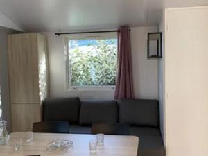 Mobil home confortable - 6 pers. - API-1-52-2657