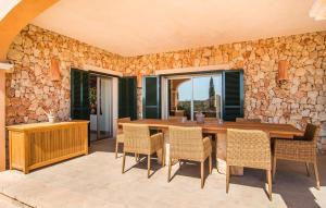 Es Vinyolet De Campos