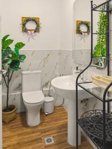 Estia Premium Apartments - 80 Squaremeter Cozy Loft City Center