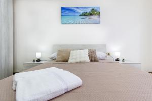 Blanche Apartments img46