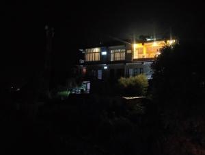Dawn view lodge