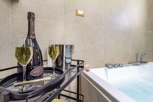 Blanche Apartments img2