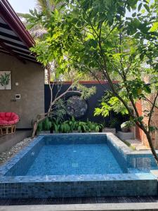 Moonrise villa