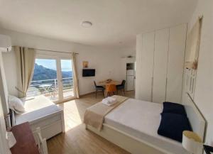 Aggelos & Melina studios - Enjoy sunset from Melina