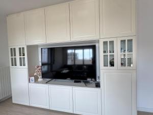 Apts 71M2 with 38M2 terrasse , 10mins to Paris Center, Free Nespresso