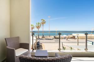 Beach Apartment by Férias com Sol