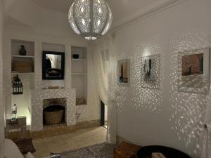 Dar Sekaya chic amidst the souks, private pool