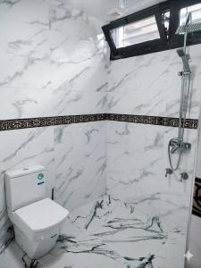 Détente Absolue Face aux Vagues